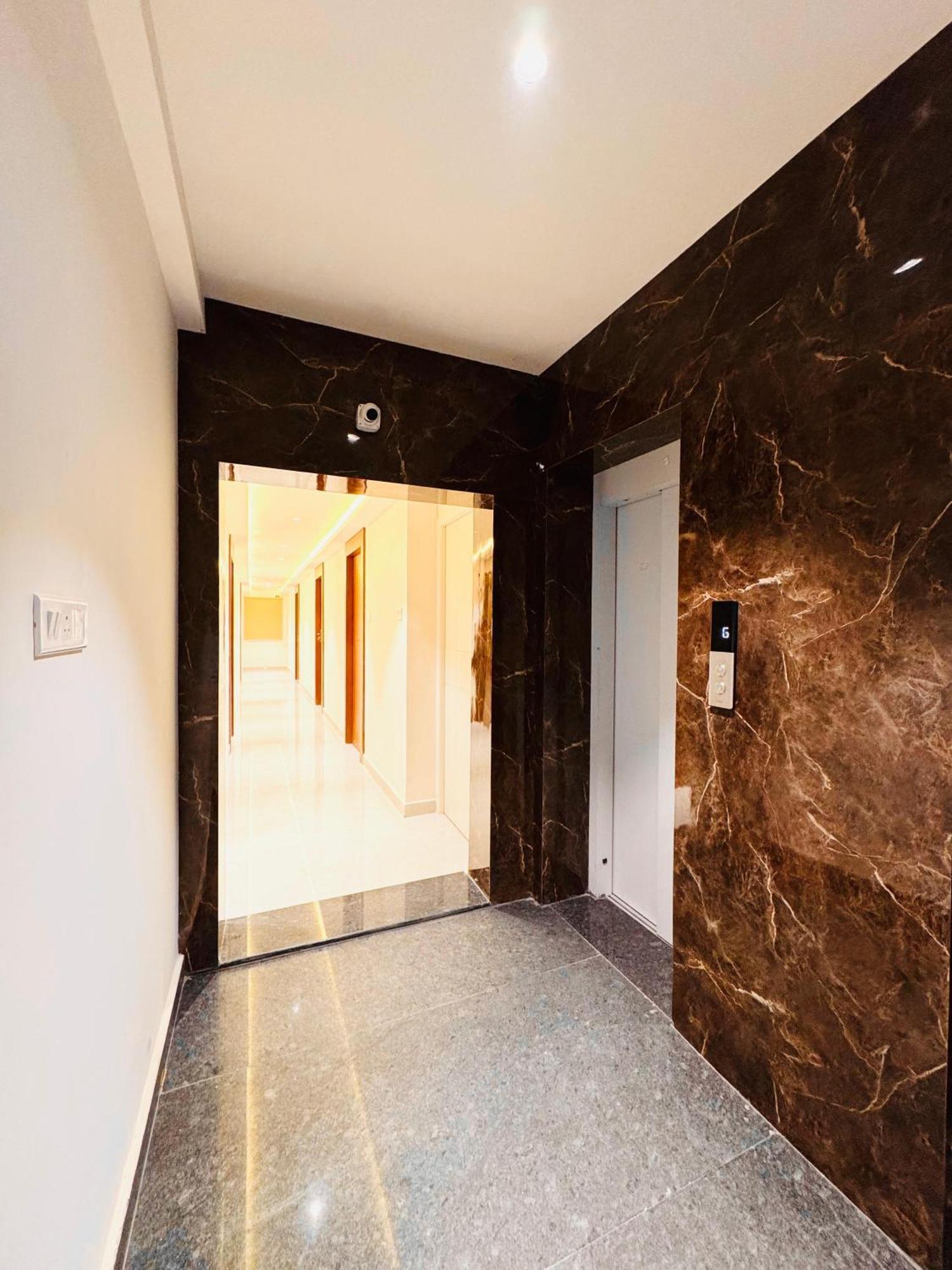 Hotel Star Avenue - Indiranagar بنغالور المظهر الخارجي الصورة