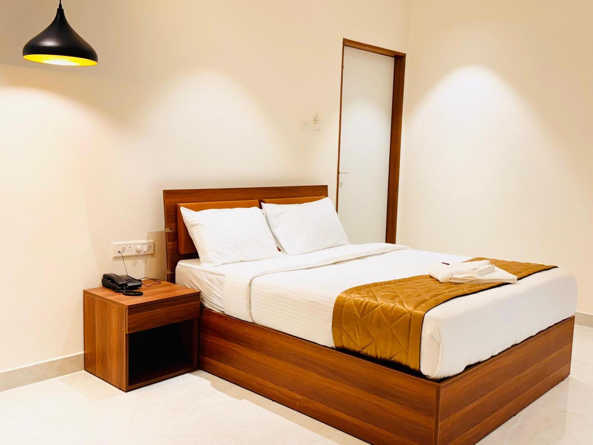 Hotel Star Avenue - Indiranagar بنغالور المظهر الخارجي الصورة